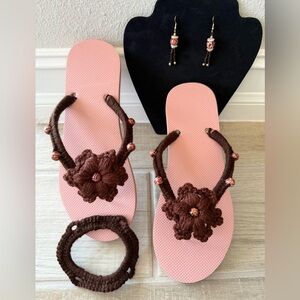 Hand crochet flip flops with matching earrings and scrunchie